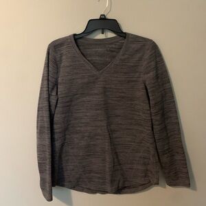 Tek Gear grey long-sleeve fleece shirt